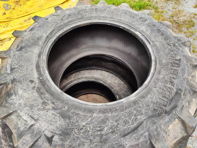 420/85 r28 (16.9-28) renkaat 3