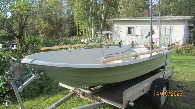 Aurinkovene 1