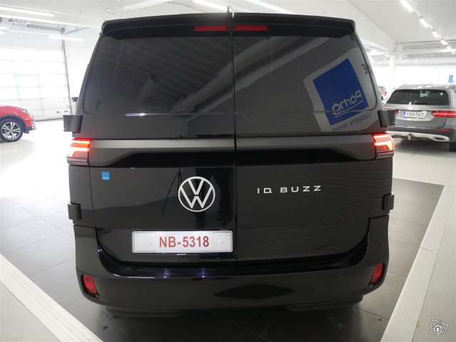 Volkswagen ID. Buzz 5