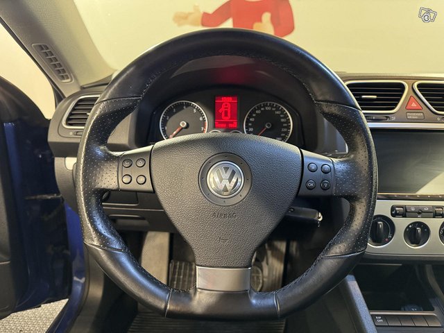 Volkswagen Scirocco 5