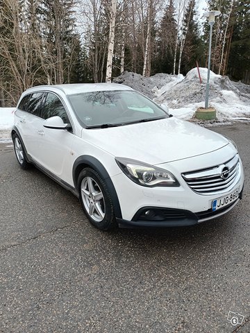 Opel Insignia 4