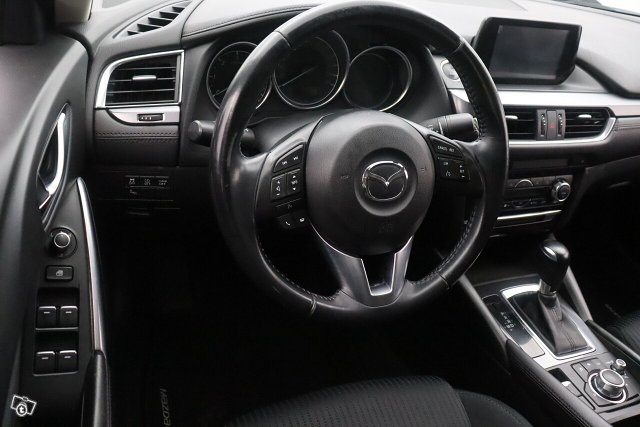 Mazda 6 12