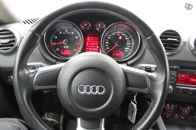 Audi TT 12
