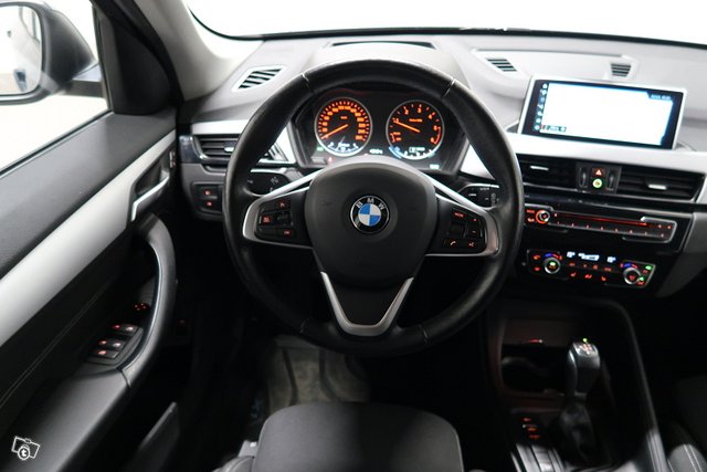 BMW X1 20