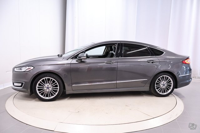 FORD Mondeo 8