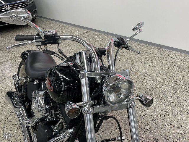 Harley-Davidson SOFTAIL 20