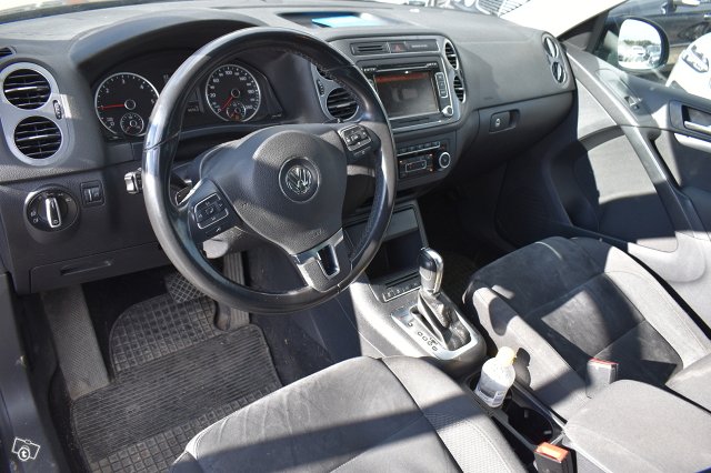 Volkswagen Tiguan 4
