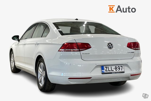 Volkswagen Passat 2