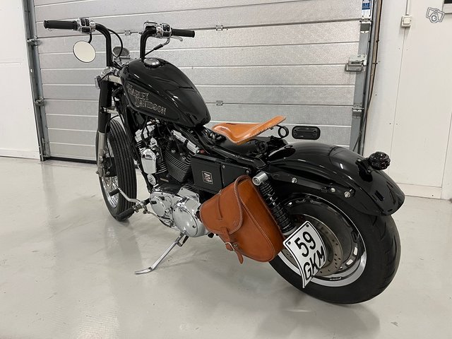 Harley-Davidson Sportster 1200 3