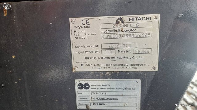 Hitachi ZX350LC-6 7