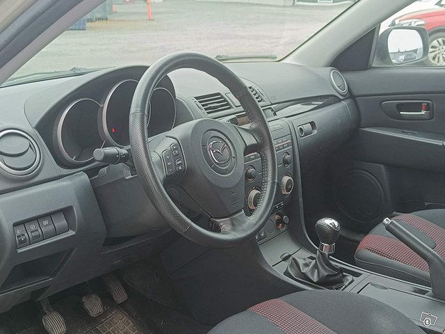 Mazda 3 3