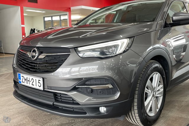 Opel Grandland X 10