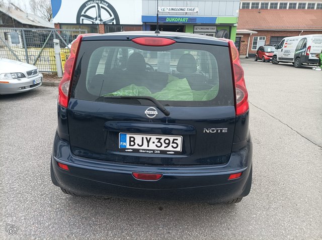 Nissan Note 7