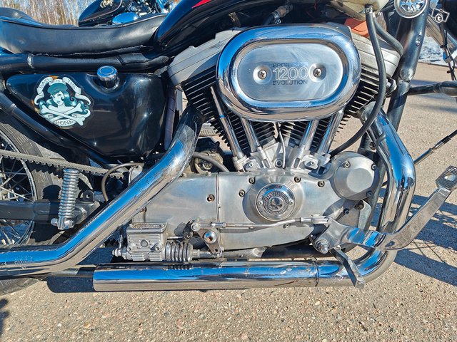 Harley Davidson sportster 1200 22
