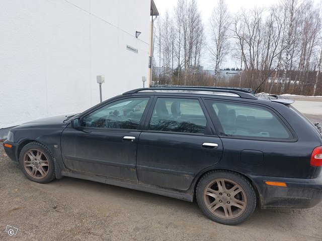 Volvo V40 2