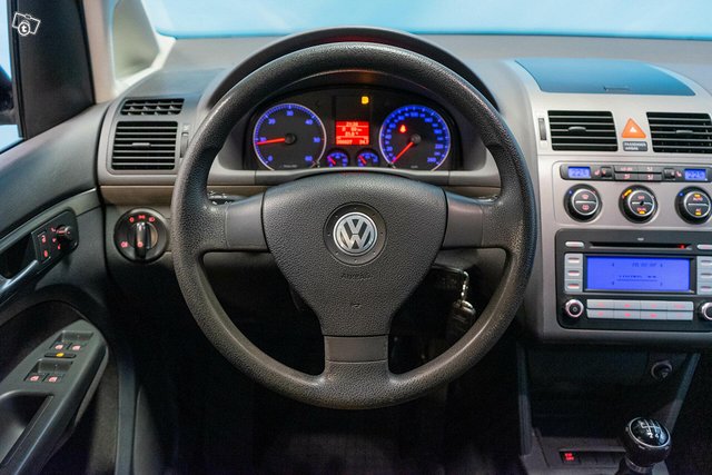 Volkswagen Touran 18