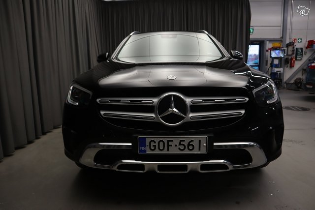 Mercedes-Benz GLC 7