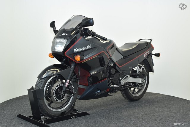 Kawasaki GPX 4