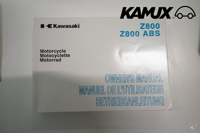 Kawasaki Z800 13