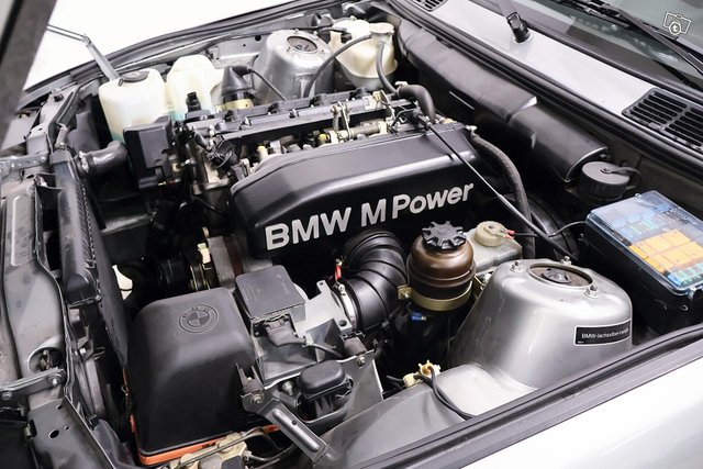 BMW M3 17