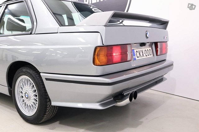 BMW M3 23