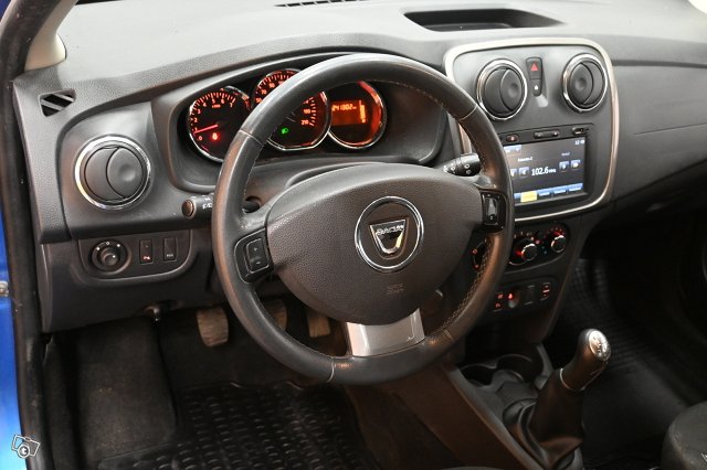 Dacia Sandero 11