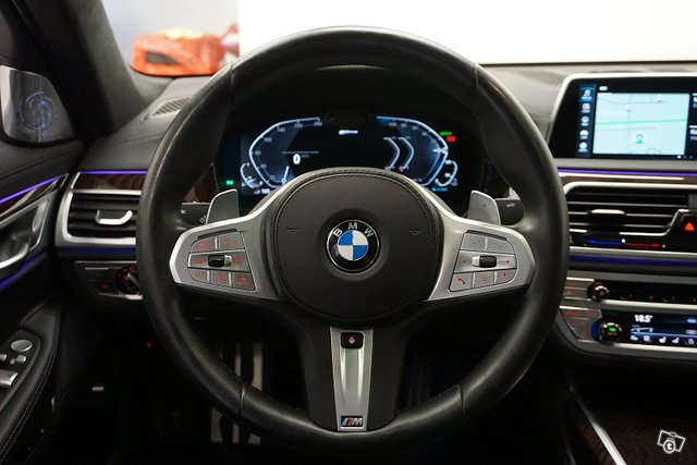 BMW 745 15