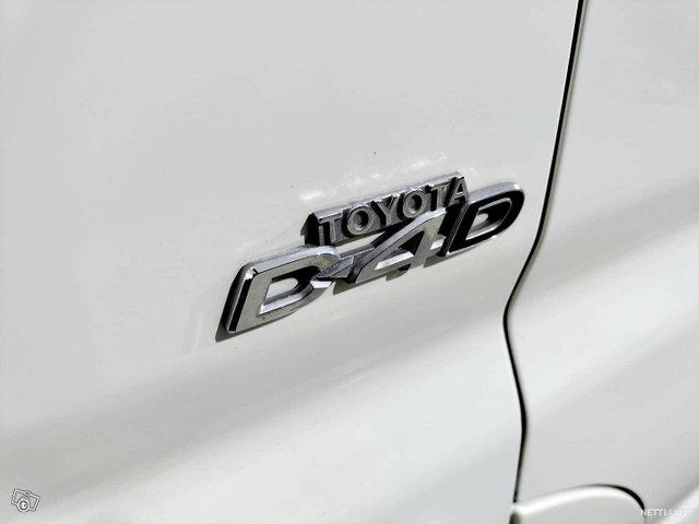 Toyota Hiace 7