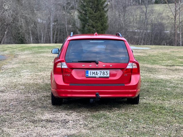 Volvo V70 6