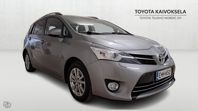 Toyota Verso 6