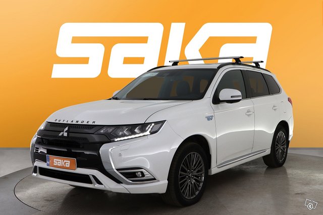 Mitsubishi Outlander PHEV 4