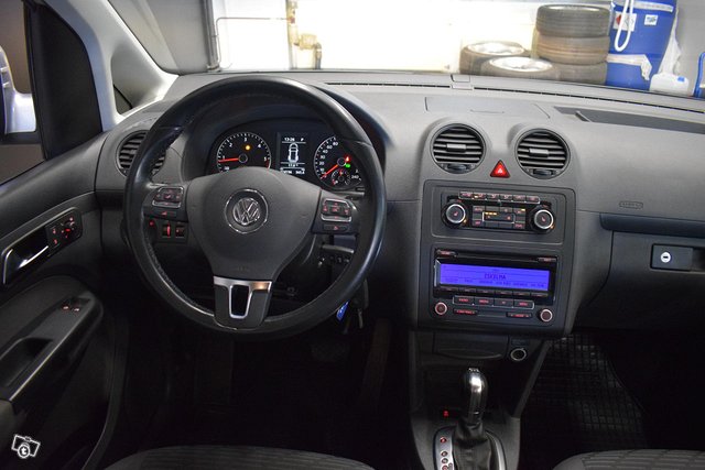 Volkswagen Caddy Maxi 11