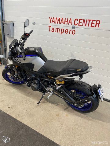 Yamaha MT-09 5