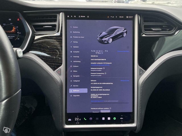 Tesla Model S 2