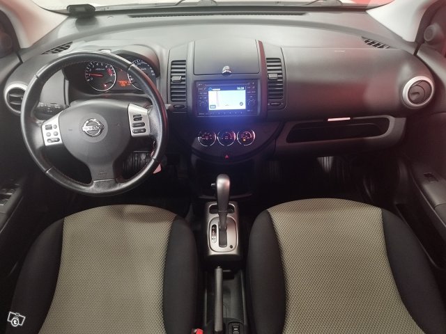 Nissan Note 9