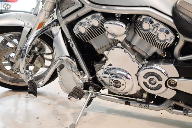 Harley-Davidson VRSCDX 10