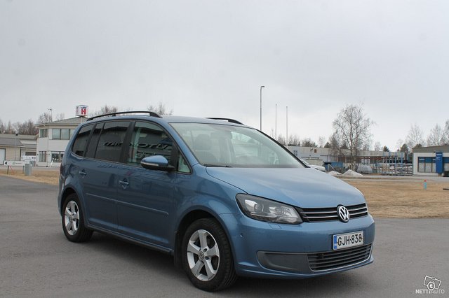 Volkswagen Touran 5