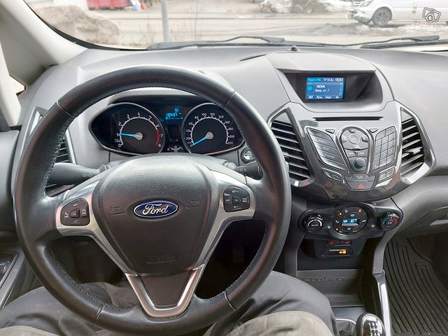 Ford Ecosport 6