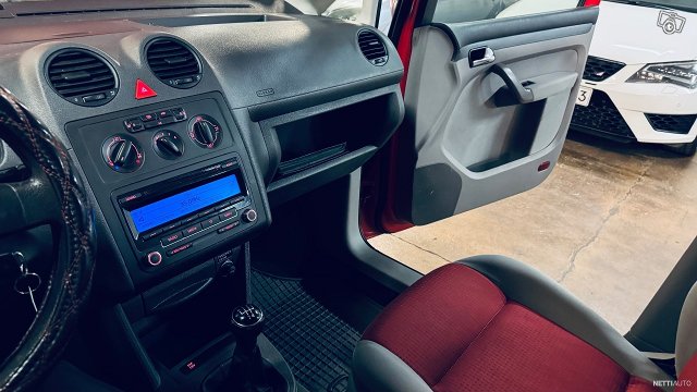 Volkswagen Caddy Maxi 19