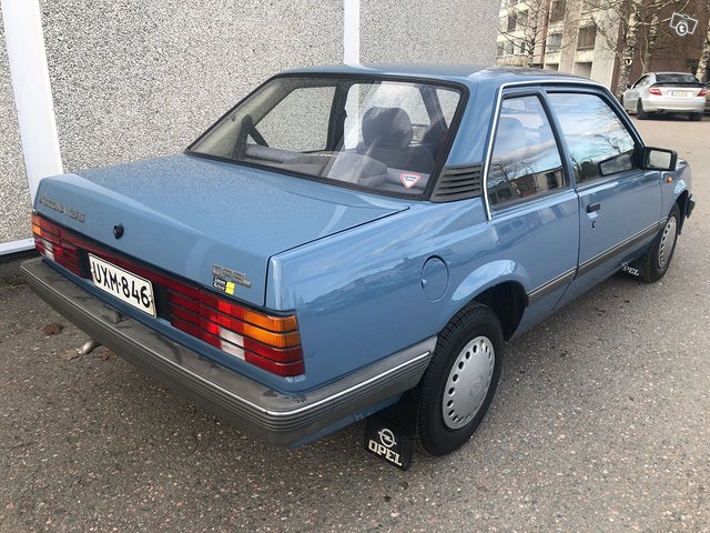 Opel Ascona 5