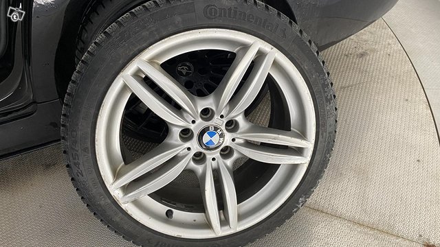BMW M550d 21