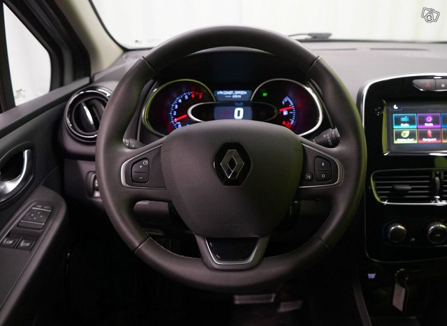 Renault Clio 9