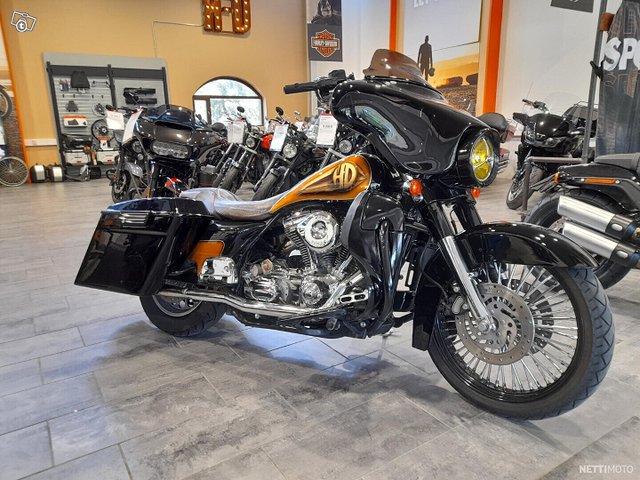 Harley-Davidson Touring 14