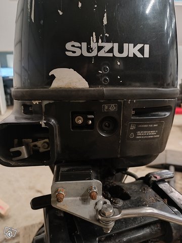 Suzuki 30hv nelitahti 5
