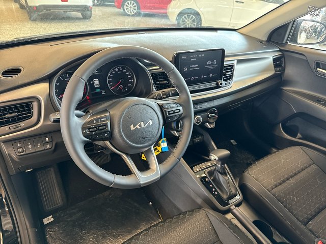 KIA Rio 6