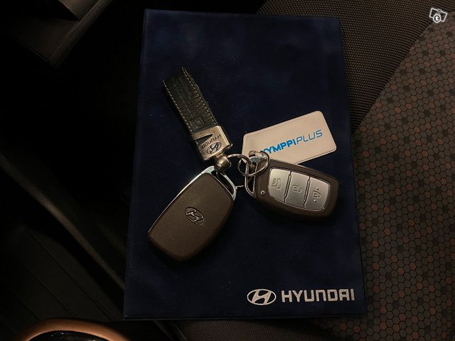 Hyundai IONIQ Electric 22
