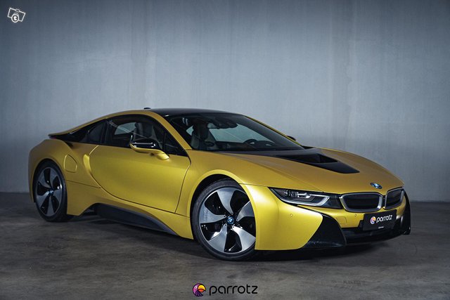 BMW I8 13