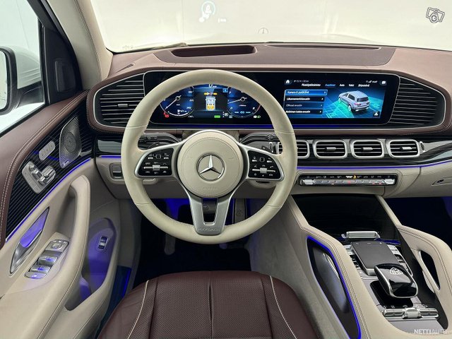 Mercedes-Benz GLS 11