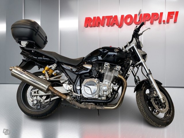 Yamaha XJR 3