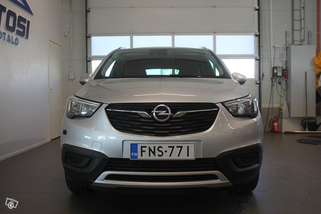 Opel Crossland X 14